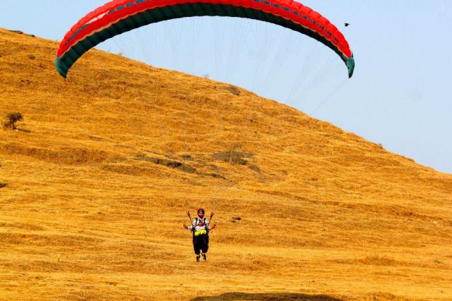 paragliding